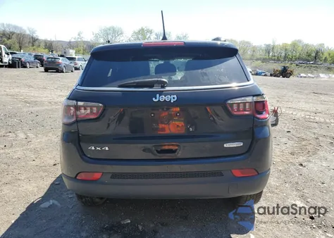 2017 Jeep Compass Latitude из США, поврежденный, VIN 3C4NJDBB1HT660636
